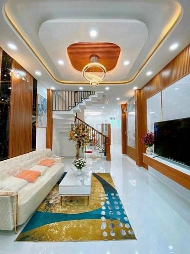 Hình ảnh HOT nhà GỖ QUÝ Vĩnh khánh Q4 2ty545 DT 59,4 Shr