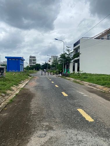 Hình ảnh Đất đẹp giá 2 tỷ 4 khu dân cư Kiến Á, Quận 9. DT 85m2 sổ hồng riêng