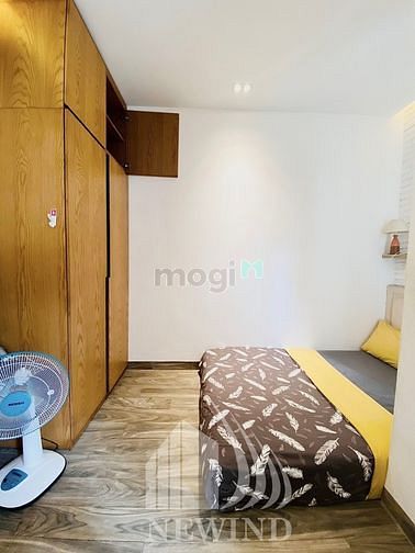 Hình ảnh Căn Hộ 2PN Full Nội Thất Cửa Sổ Lớn Ngay Trung Tâm Quận 7