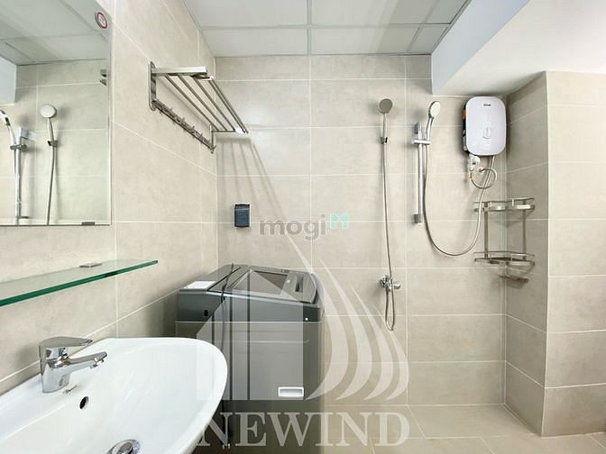Hình ảnh CHDV_45m2_như hình 100%_ Lý Phục Man_ gần KCX, Q4, Q1,...