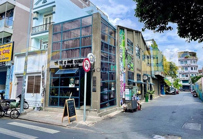 Hình ảnh Siêu phẩm hiếm Góc 2MT 90 Nguyễn Văn Thủ, Đakao, Quận 1