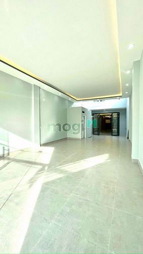 Hình ảnh Cho Thuê Nhà Mặt Tiền Huỳnh Tấn Phát Quận 7