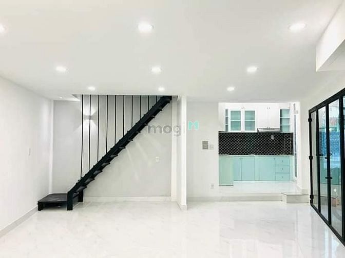 Hình ảnh SIÊU GIÁ RẺ Bán Lạc Long Quân Q11 1tỷ6 57m2 SHR