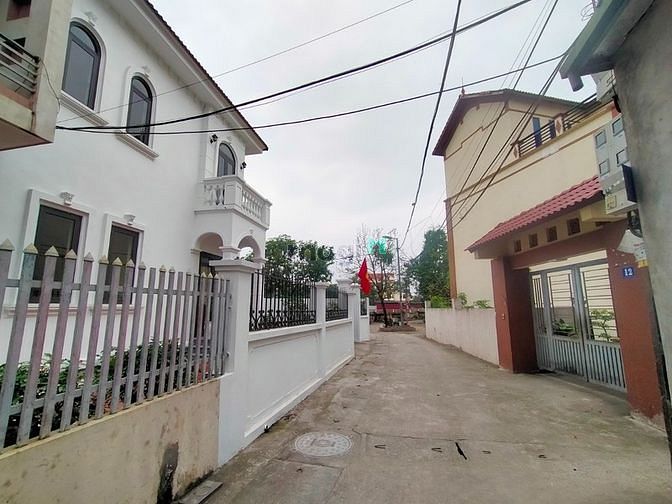 Hình ảnh Quá rẻ! Đất Liêm Mạc, Bắc Từ Liêm view hồ oto đỗ sổ đẹp, chỉ 1.4 tỷ
