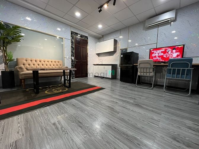 Hình ảnh 🎉 Penthouse View Xịn Rộng 70m2_Full Nội Thất_Thang Máy_Hầm Xe