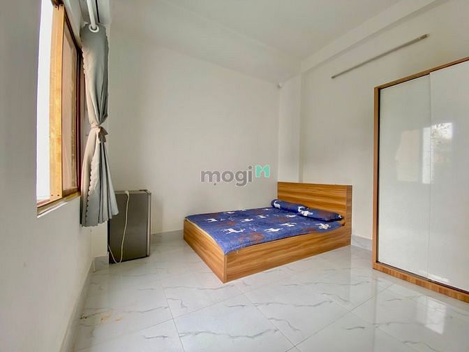 Hình ảnh Cho Thuê Studio Cửa Sổ Lớn - Sát Cầu Vượt 3/2 - Gần ĐH Hoa Sen