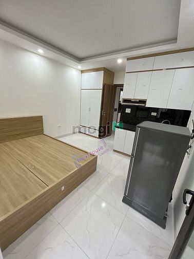 Hình ảnh Ngã Tư Sở Mới Tinh Full Đồ, Thang Máy, Máy Giặt Riêng Giá Tốt