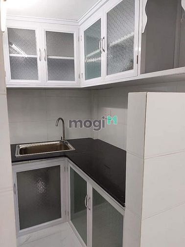 Hình ảnh Bán Nhà Khu Vực Bến Vân Đồn Q4