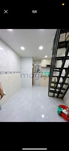 Hình ảnh Bán nhà trung tâm Q4 Đoàn Văn Bơ