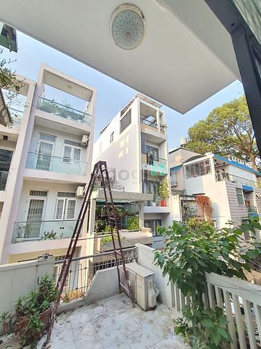 Hình ảnh Dublex nội thất quận 10 thoáng
