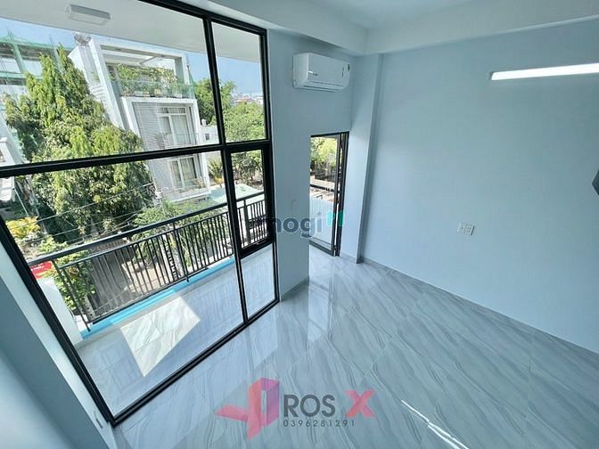 Hình ảnh Phòng Ban công view đẹp gần đầm sen