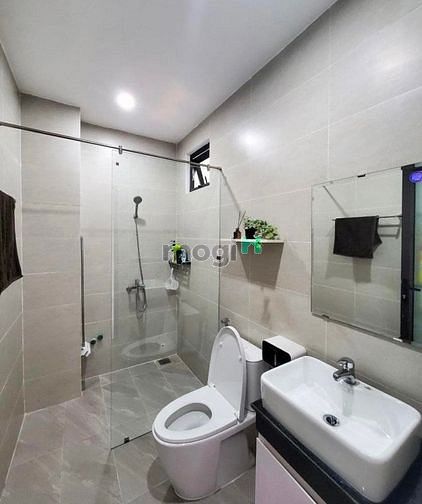 Hình ảnh Bán Nhà Dương Quảng Hàm quận Gò Vấp