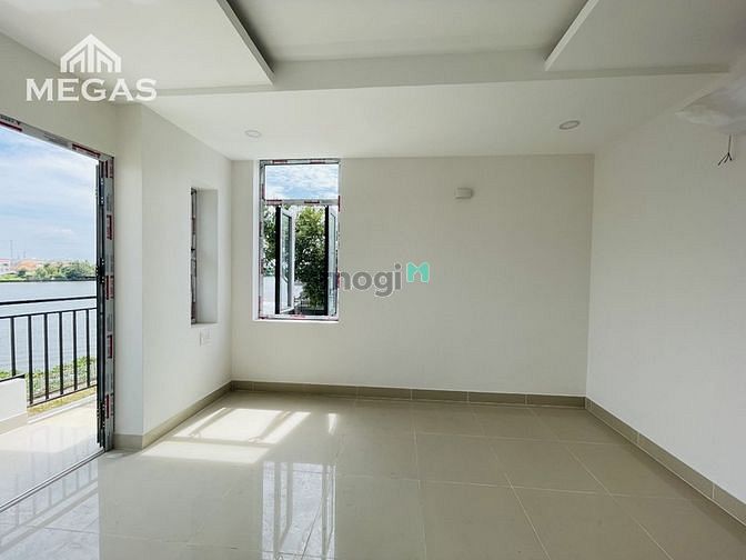 Hình ảnh Căn Hộ ban công siêu đẹp, gần đầm sen