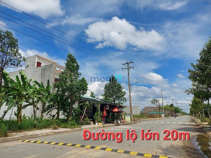 Hình ảnh Bán Đất Nền Giá Rẻ DT 100m2 Xây Dựng Tự Do, Sổ Sách Đầy Đủ .