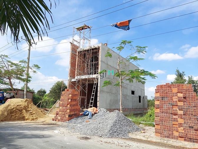 Hình ảnh Bán Đất Nền Giá Rẻ DT 100m2 Xây Dựng Tự Do, Sổ Sách Đầy Đủ .