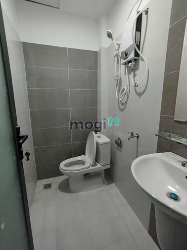 Hình ảnh ✨Trống sẵn 1 phòng ban công quận 10✨