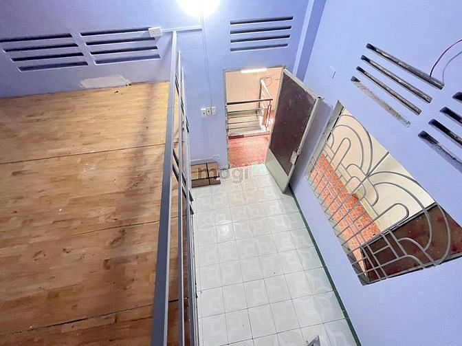 Hình ảnh Phòng gác lửng 30m2, giờ tự do, an ninh cao