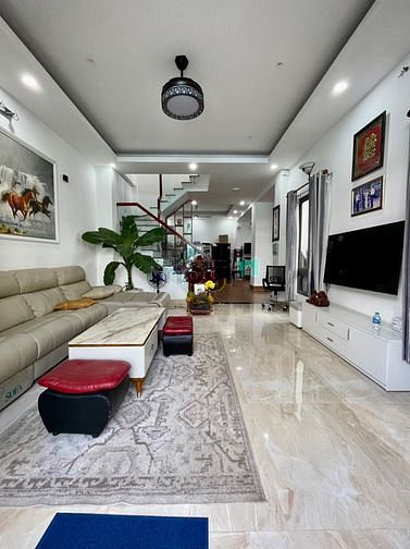 Hình ảnh Cho Thuê Nhà Phố Căn Góc Phù Hợp Văn Phòng