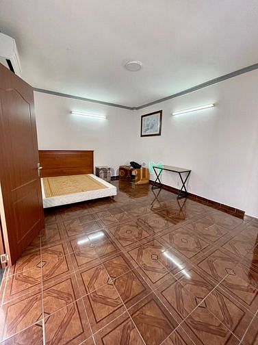 Hình ảnh Cho Thuê Nhà Phố Căn Góc Phù Hợp Văn Phòng