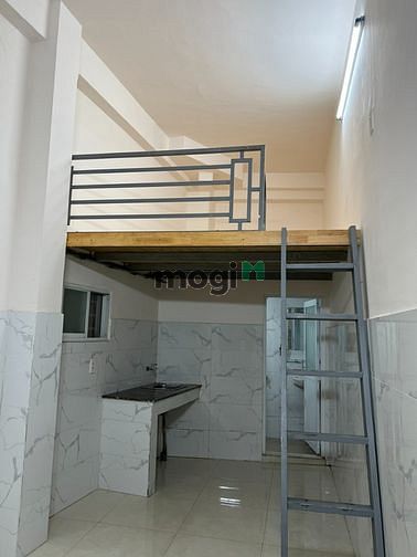 Hình ảnh Cho thuê phòng mới 30m có ban công + gác cao 1m6