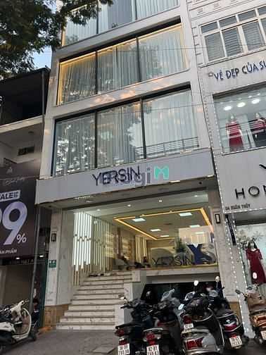 Hình ảnh Cho thuê nhà mặt phố Quan Hoa, Cầu Giấy 45m2, mt 4m