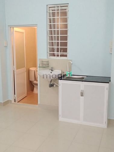 Hình ảnh Mb6623 nạp rút nhanh chóng ban công full nội thất cạnh chợ Hoàng Hoa Thám, Etown.