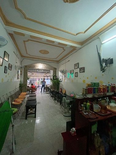 Hình ảnh Gấp bán, chỉ 6.x tỷ, MTKD sát Lê Văn Qưới, 2 tầng mới 70m2.
