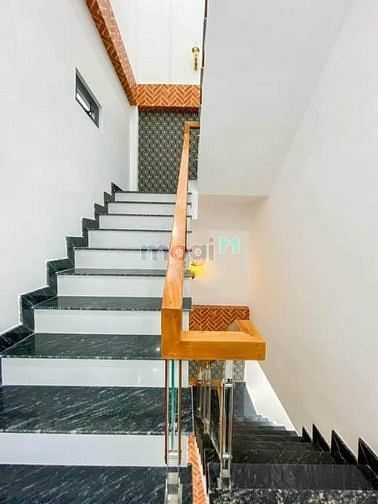 Hình ảnh Cần bán gấp nhà Bình Thạnh gấp gấp