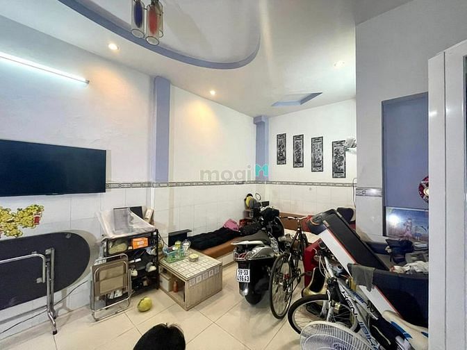 Hình ảnh Nhà Bán Hoàng Hoa Thám Bình Thạnh 60m2 Giá 5,5 Tỷ