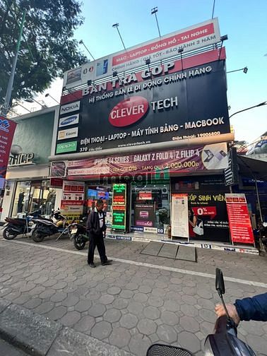 Hình ảnh Cho thuê nhà mặt phố Giảng Võ, Đống Đa 45 m2 vỉa hè rộng