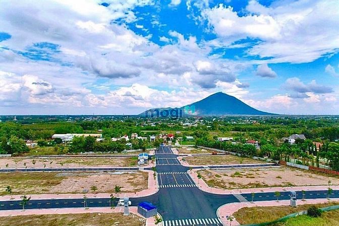 Hình ảnh Đất nền tại vị trí trung tâm Tây