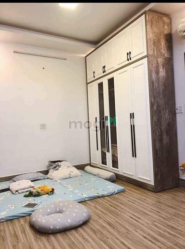 Hình ảnh ĐỖ NỢ BÁN NHÀ q4, 75m2, 3.2 tỷ, SHR, 4pn,3wc