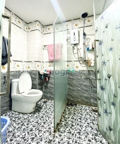 Hình ảnh NHÀ GIÁ RẺ, Q3, dt 65m2, giá 2.8 TỶ, SHR