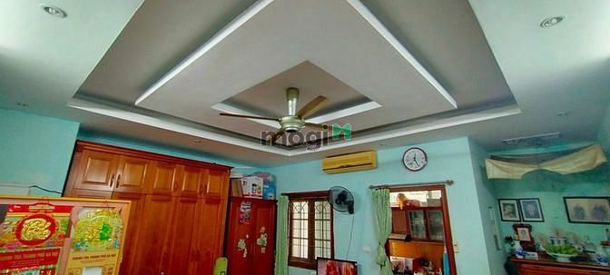 Hình ảnh Hoàng Cầu 239m2 3tâng mt 8.2m 75 tỷ Đống Đa