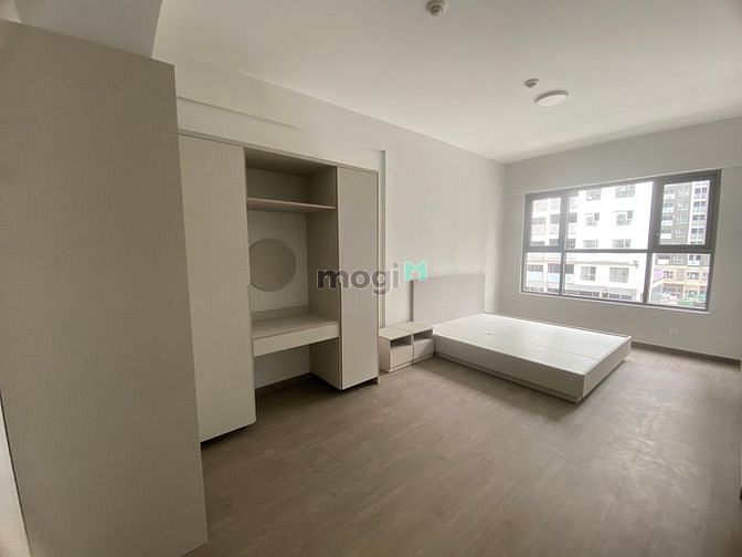 Hình ảnh Bánnhà sát bên chợ thủ đức, ngang 6m,đang cho thuê 12tr/th , giá chỉ