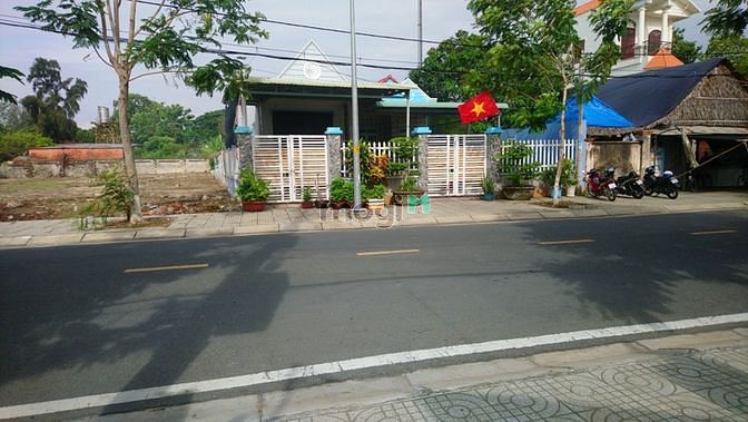 Hình ảnh Bán gấp đất nền MT đường Tắc Xuất, thị trấn Cần Thạnh, Cần Giờ. 90m2.