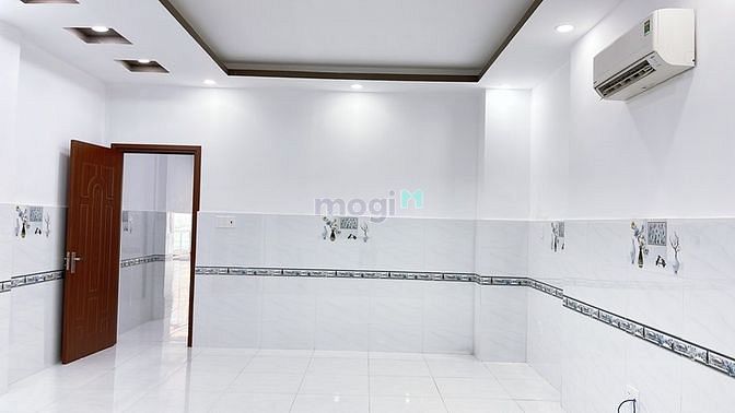 Hình ảnh Bán Nhà Mặt Tiền Tân Phú 192m2 Chỉ 55tr/m2