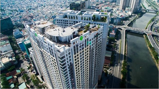 Hình ảnh Cho thuê 2PN Saigon Royal, Chung cư Quận 4, giá 29 triệu, view Sông