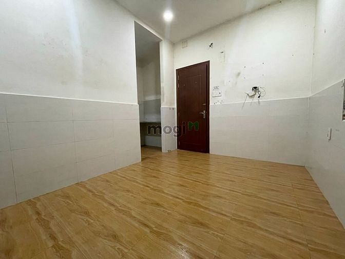 Hình ảnh Phòng Cửa Sổ Thoáng Mát Tân Quý - Tân Phú
