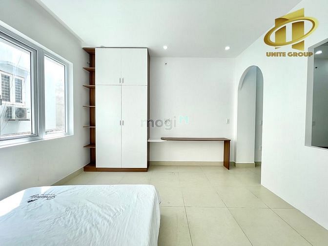 Hình ảnh Căn Hộ Studio tách bếp, có cửa sổ lớn rộng rãi gần Sân Bay