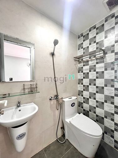 Hình ảnh 💥Mb6623 nạp rút nhanh chóng cho thuê ngay chợ Bàu Sen quận 5. NT đầy đủ, bancol thoáng 💥