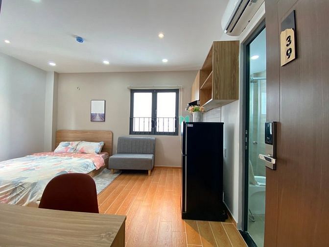 Hình ảnh 🦋Mb6623 nạp rút nhanh chóng Studio Cửa sổ lớn nằm tại Phan Đăng Lưu, Bình Thạnh