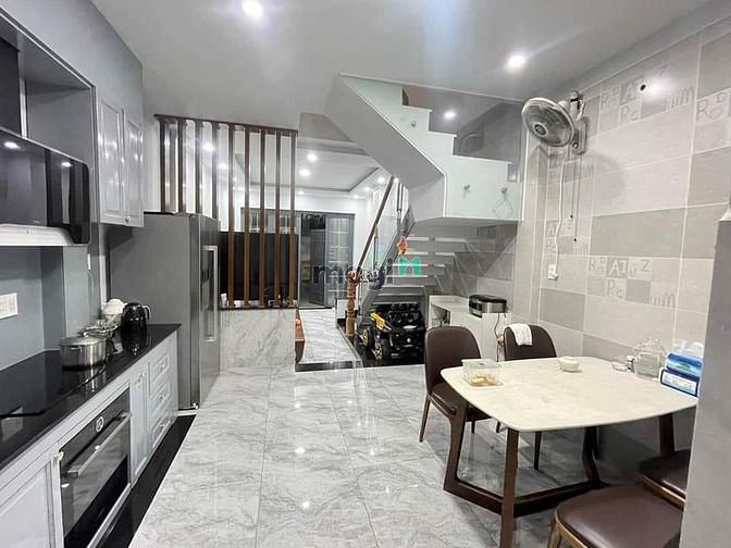 Hình ảnh Bán nhà Tân Phú giá rẻ sổ hồng riêng