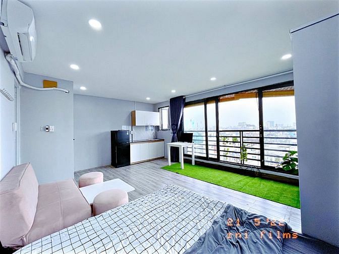 Hình ảnh Mb6623 nạp rút nhanh chóng ban công siêu thoáng mát ngay chợ Bà Chiểu