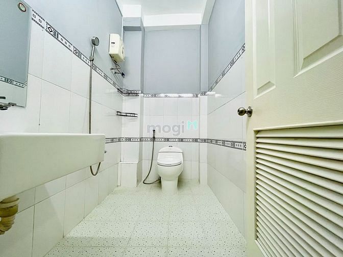 Hình ảnh Mb6623 nạp rút nhanh chóng dịch vụ Cao Cấp - studio 30m2 - mặt tiền Nguyễn Văn Thủ, Quận 1