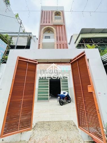 Hình ảnh Phòng Ban Công Giếng Trời Tân Phú