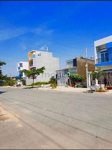 Hình ảnh Bán gấp lô đất 90m2, KDC Nam Long, Phước Long B, Quận 9, giá 2.1 tỷ