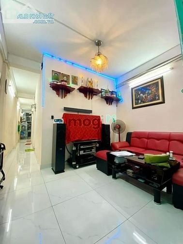 Hình ảnh SIẾT NỢ CC CM tháng 8, Q.10,44m2,3pn,2wc,1.2 tỷ, SHR