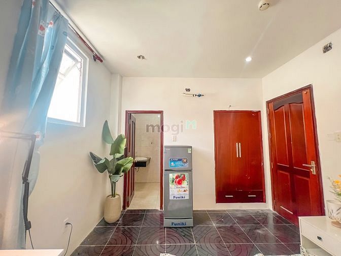 Hình ảnh cho thuê studio thoáng mát ngay trung tâm tân bình