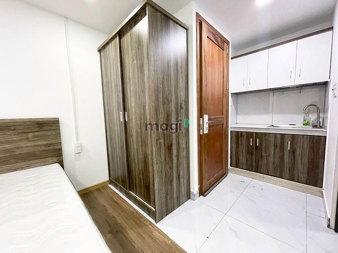 Hình ảnh PHÒNG FULL nội thất cao cấp ngay Lạc Long Quân